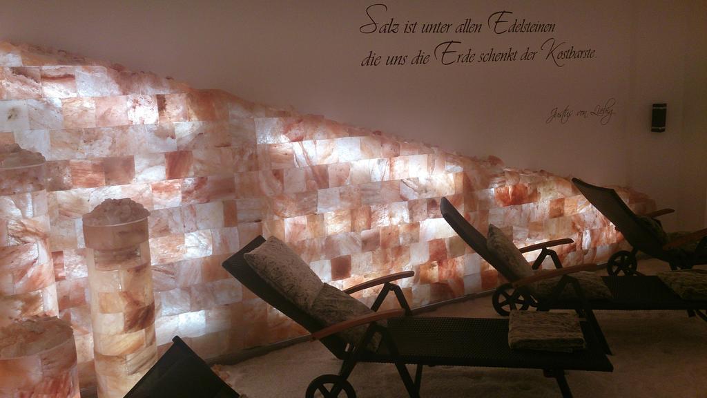 Lifestyle Beauty & Wellness * Moosbach (Oberpfalz)